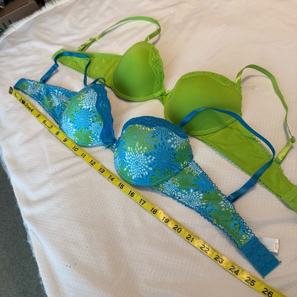 2 Love Affair Bras Blue Floral & Green Size 36C Underwire - Picture 2 of 8
